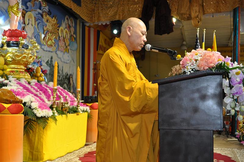 (2)-PHẬT-ĐẢN-CHÙA-ĐIỀU-NGỰ-DSC_0156